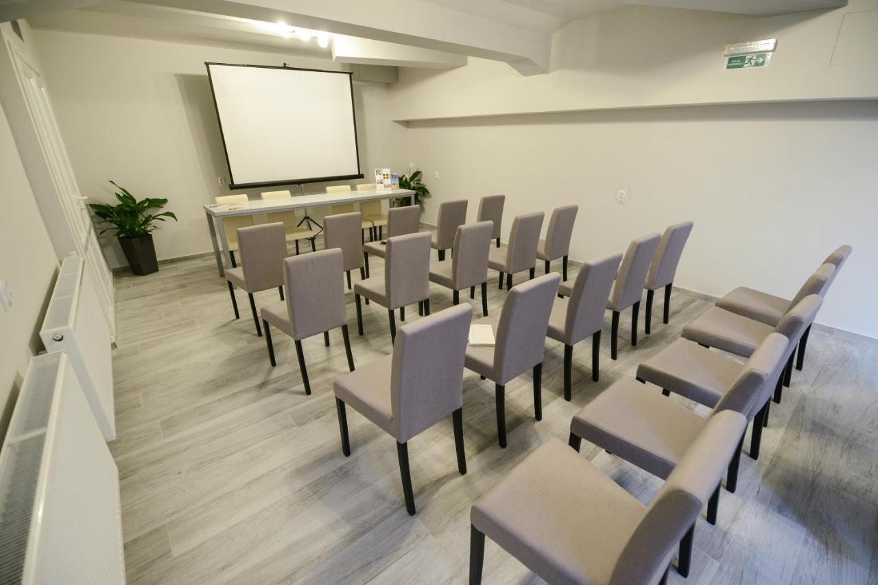Garni Hotel Mediteraneo Novi Sad Exteriér fotografie